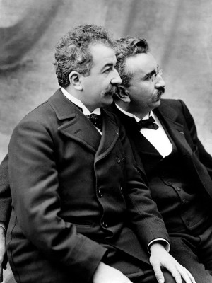 LUMI&Egrave;RE !